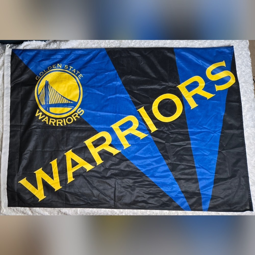 Golden State Warriors 28 x 42 in Flag